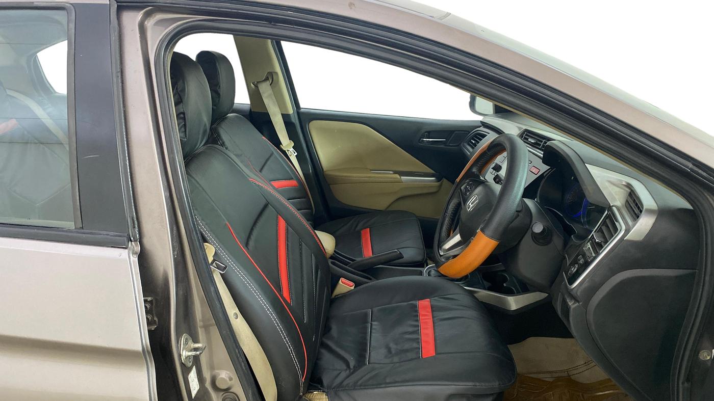 2015 Honda City 1.5L I-DTEC VX, Diesel, Manual, 93,978 km, Right Side Front Door Cabin