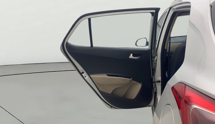 2018 Hyundai Grand i10 SPORTZ AT 1.2 KAPPA VTVT, Petrol, Automatic, 40,043 km, LHS Rear Door