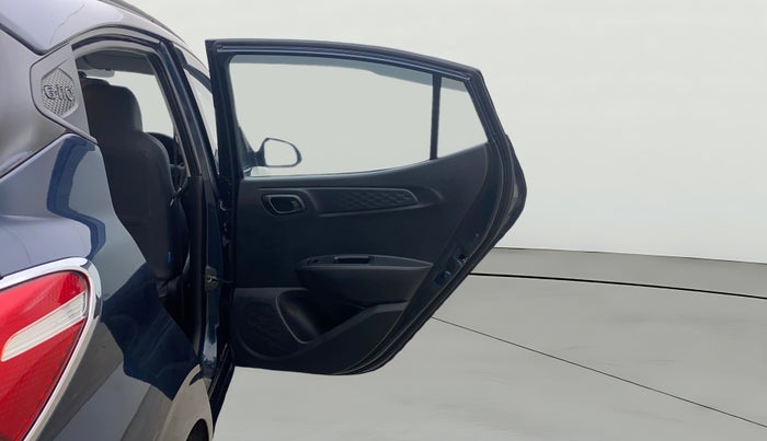 2022 Hyundai GRAND I10 NIOS MAGNA CORPORATE EDITION 1.2 KAPPA VTVT, Petrol, Manual, 23,054 km, RHS Rear Door