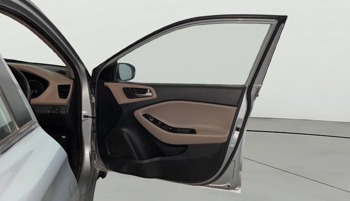 2018 Hyundai Elite i20 SPORTZ 1.2, CNG, Manual, 69,687 km, RHS Front Door