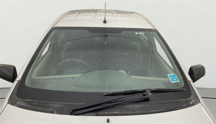 2015 Toyota Etios Liva G, Petrol, Manual, 1,14,496 km, Front Windshield