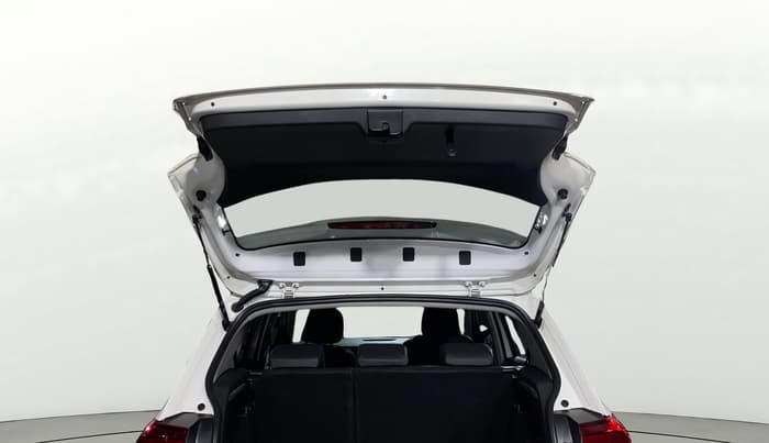 2021 Skoda KUSHAQ STYLE 1.0L TSI AT, Petrol, Automatic, 26,533 km, Boot Door Open