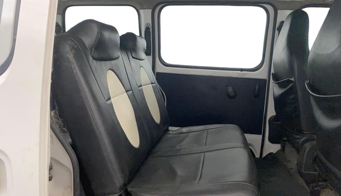 2022 Maruti Eeco 7 STR, Petrol, Manual, 44,689 km, Right Side Rear Door Cabin