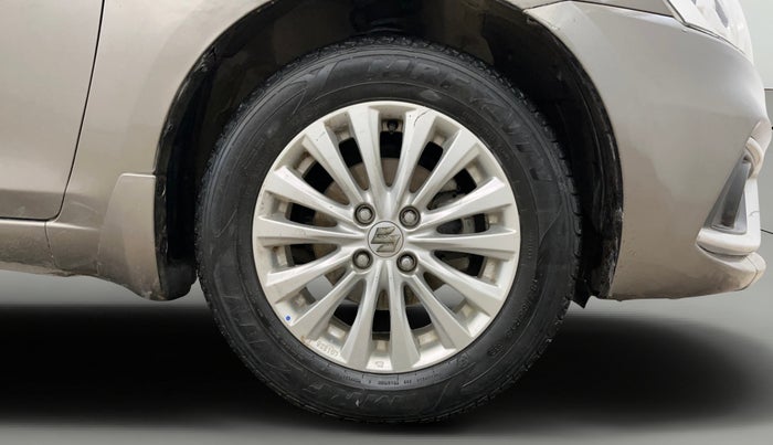 2020 Maruti Ciaz DELTA 1.5 SHVS MT PETROL, Petrol, Manual, 24,200 km, Right Front Wheel