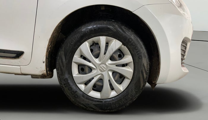 2018 Maruti Swift VXI, Petrol, Manual, 55,775 km, Right Front Wheel