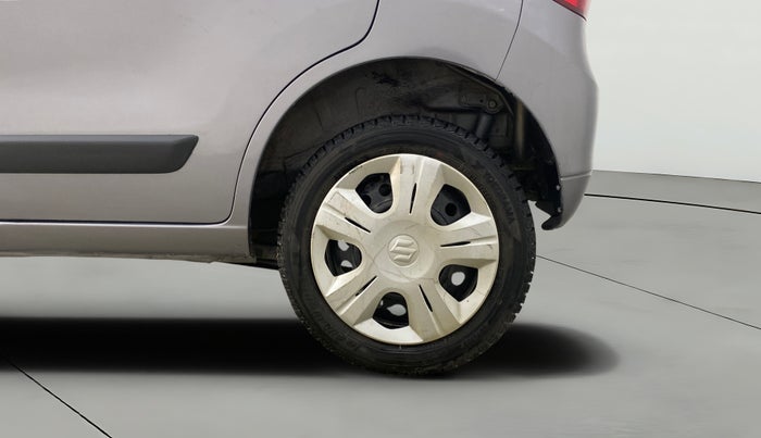 2016 Maruti Wagon R 1.0 VXI, Petrol, Manual, 30,404 km, Left Rear Wheel