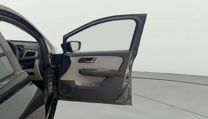 2020 Tata ALTROZ XZ PETROL, Petrol, Manual, 41,069 km, RHS Front Door
