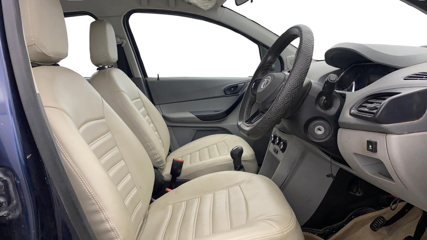 2021 Tata TIGOR XE PETROL, CNG, Manual, 99,468 km, Right Side Front Door Cabin