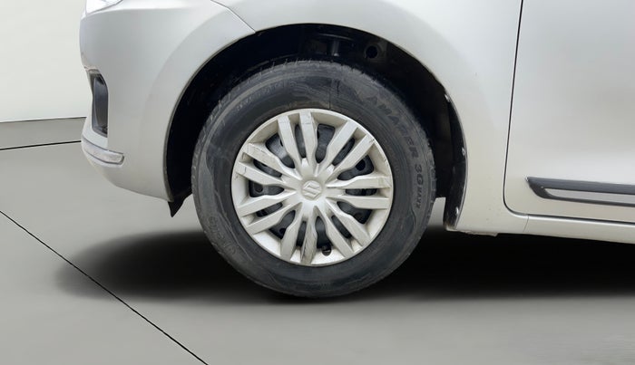 2018 Maruti Dzire VXI AMT, Petrol, Automatic, 48,114 km, Left Front Wheel