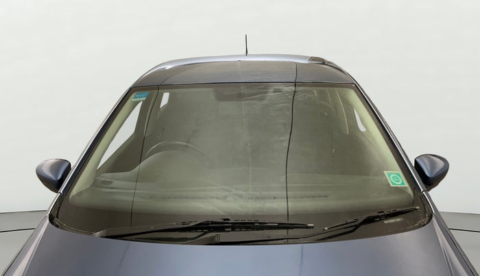 2017 Volkswagen Vento COMFORTLINE 1.6, Petrol, Manual, 75,158 km, Front Windshield