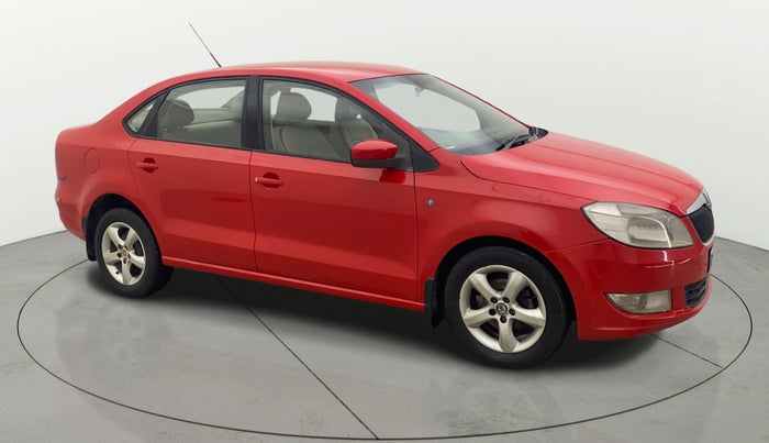2013 Skoda Rapid ELEGANCE 1.6 TDI CR MT, Diesel, Manual, 1,02,515 km, Right Front Diagonal