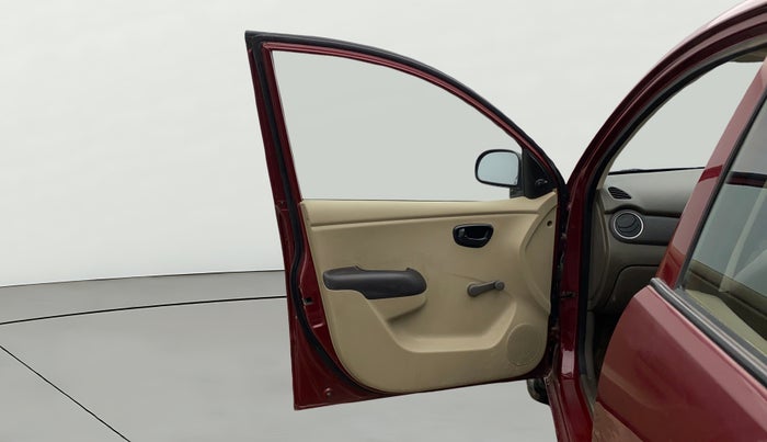 2016 Hyundai i10 ERA 1.1, Petrol, Manual, 17,957 km, LHS Front Door