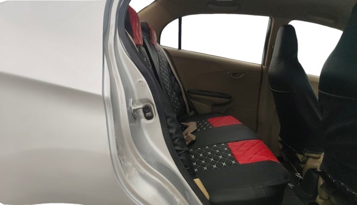 2013 Honda Amaze 1.2L I-VTEC S, Petrol, Manual, 1,22,458 km, Right Side Rear Door Cabin