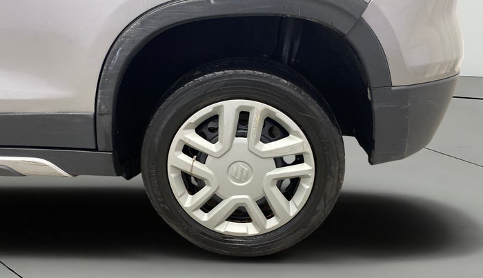 2016 Maruti Vitara Brezza VDI, Diesel, Manual, 1,01,543 km, Left Rear Wheel