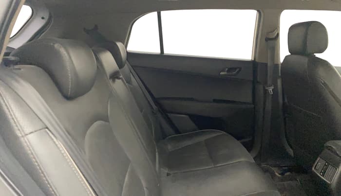 2016 Hyundai Creta SX (O) 1.6 DIESEL, Diesel, Manual, 77,649 km, Right Side Rear Door Cabin