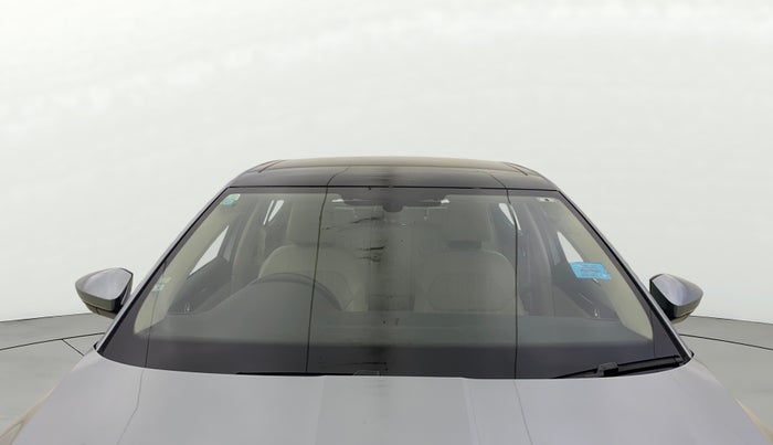 2016 Skoda Superb L&K 1.8 TSI AT, Petrol, Automatic, 52,309 km, Front Windshield