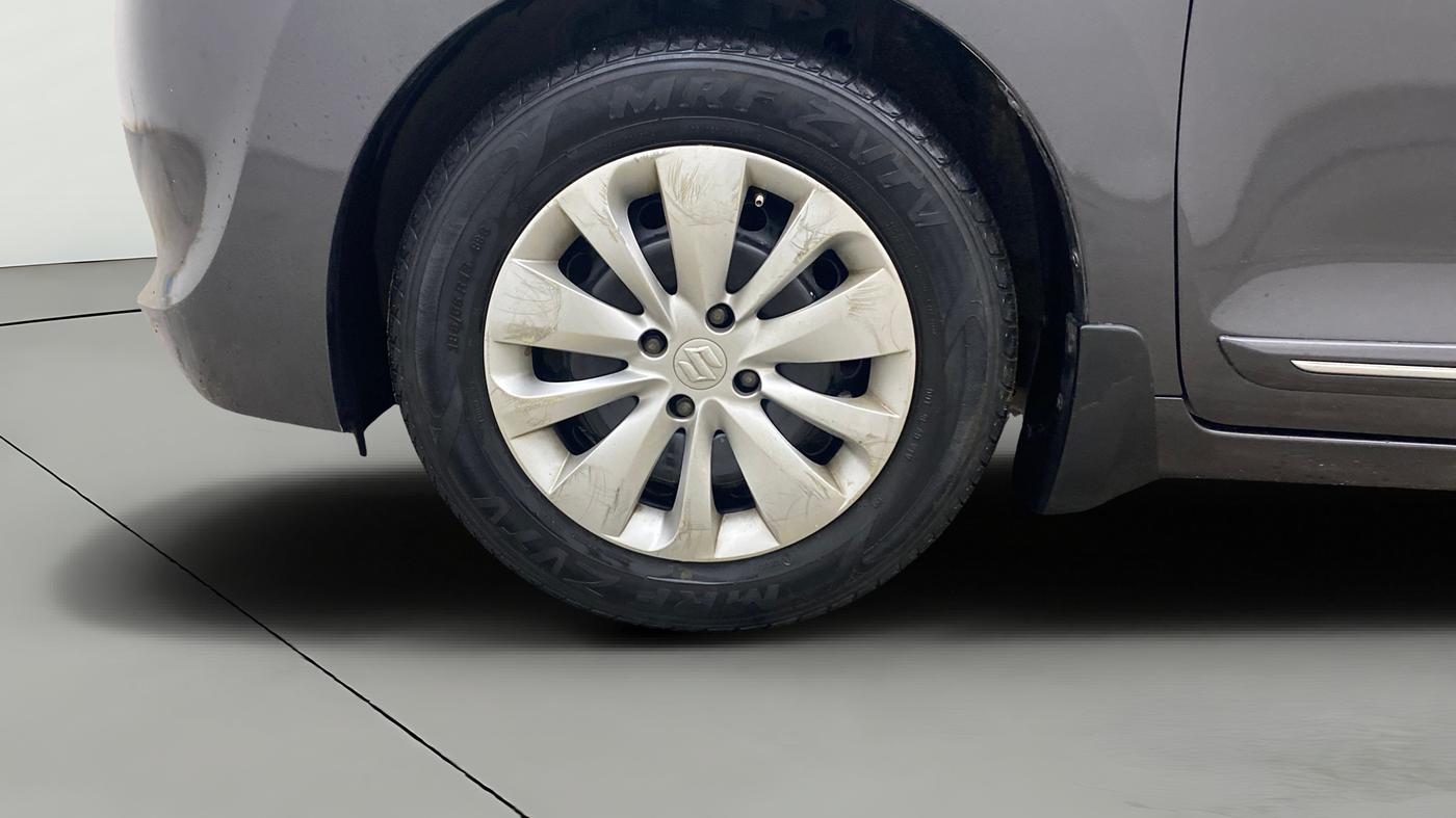 2018 Maruti Baleno DELTA PETROL 1.2, Petrol, Manual, 56,648 km, Left Front Wheel