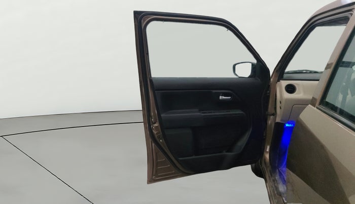 2023 Maruti New Wagon-R VXI CNG 1.0, CNG, Manual, 41,605 km, LHS Front Door