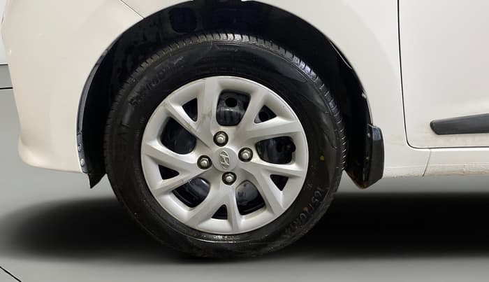 2019 Hyundai Grand i10 MAGNA 1.2 KAPPA VTVT, Petrol, Manual, 35,689 km, Left Front Wheel