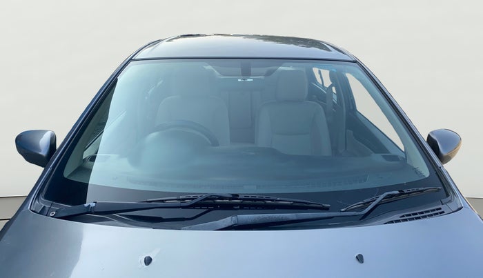 2017 Maruti Ciaz DELTA 1.4 MT PETROL, Petrol, Manual, 77,346 km, Front Windshield