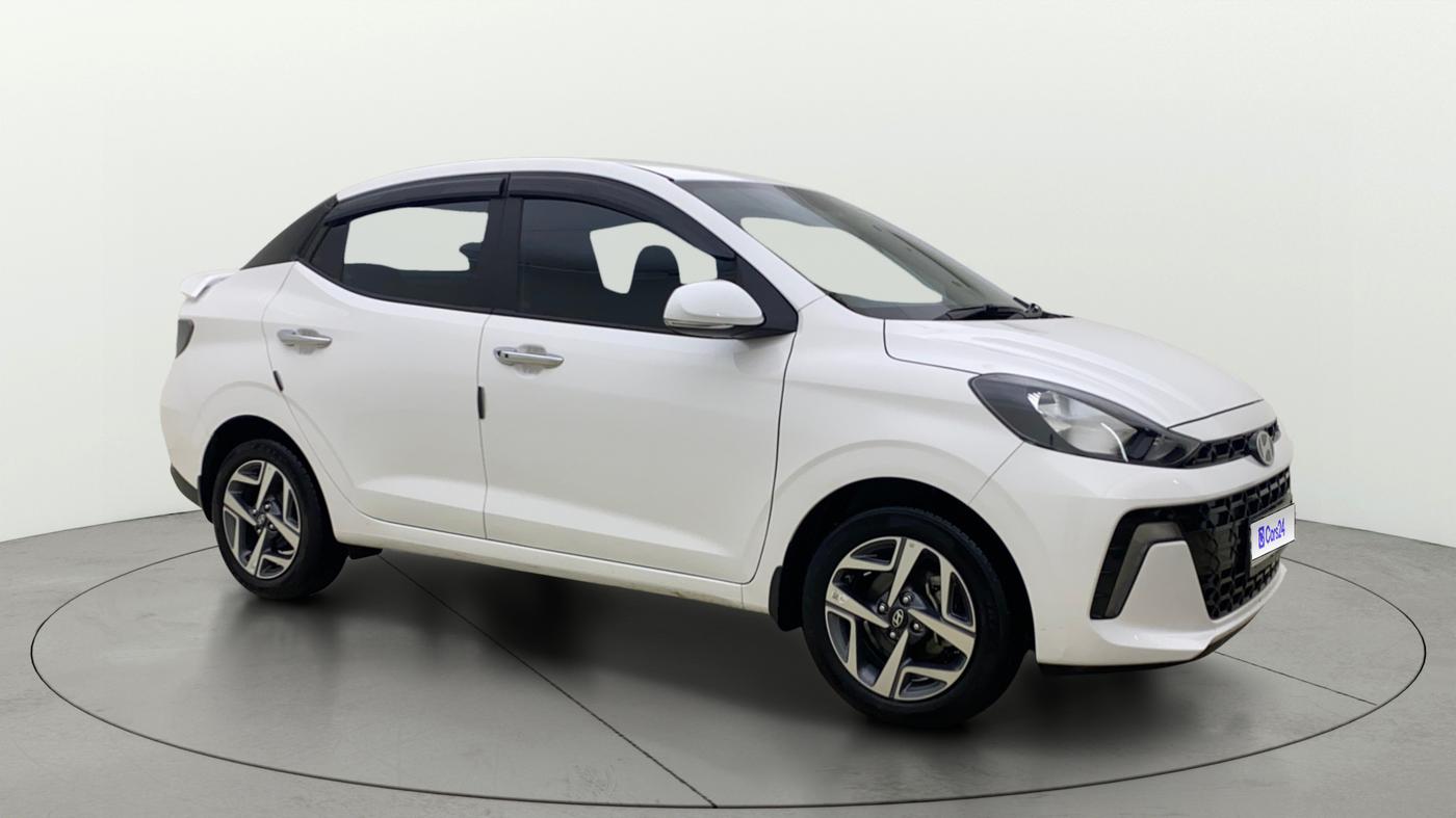2025 Hyundai AURA SX 1.2 CNG, CNG, Manual, 12,818 km, Right Front Diagonal