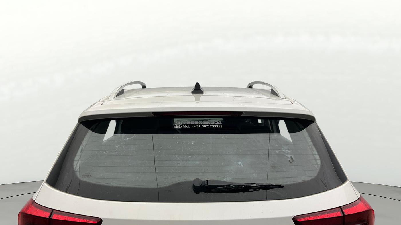 2021 Skoda KUSHAQ STYLE 1.0L TSI AT, Petrol, Automatic, 24,676 km, Rear Windshield