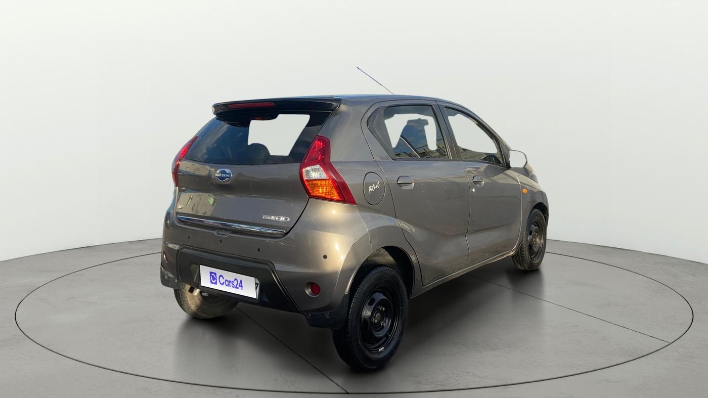2017 Datsun Redi Go GOLD LIMITED EDITION, Petrol, Manual, 45,228 km, Right Back Diagonal