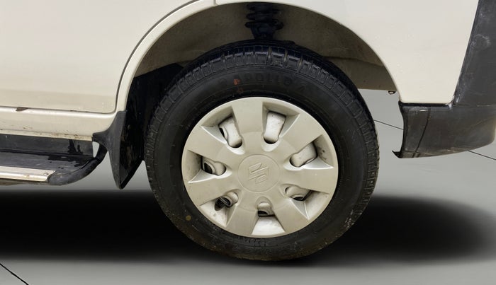 2022 Maruti Eeco 7 STR STD(O), Petrol, Manual, 16,427 km, Right Front Wheel