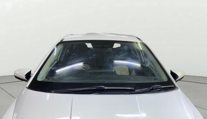 2022 Hyundai NEW I20 SPORTZ 1.2 MT, Petrol, Manual, 42,672 km, Front Windshield