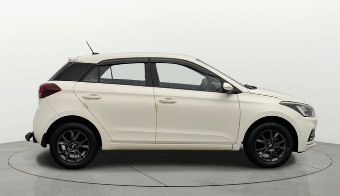 2020 Hyundai Elite i20 SPORTZ PLUS 1.2 DUAL TONE, Petrol, Manual, 27,176 km, Right Side View