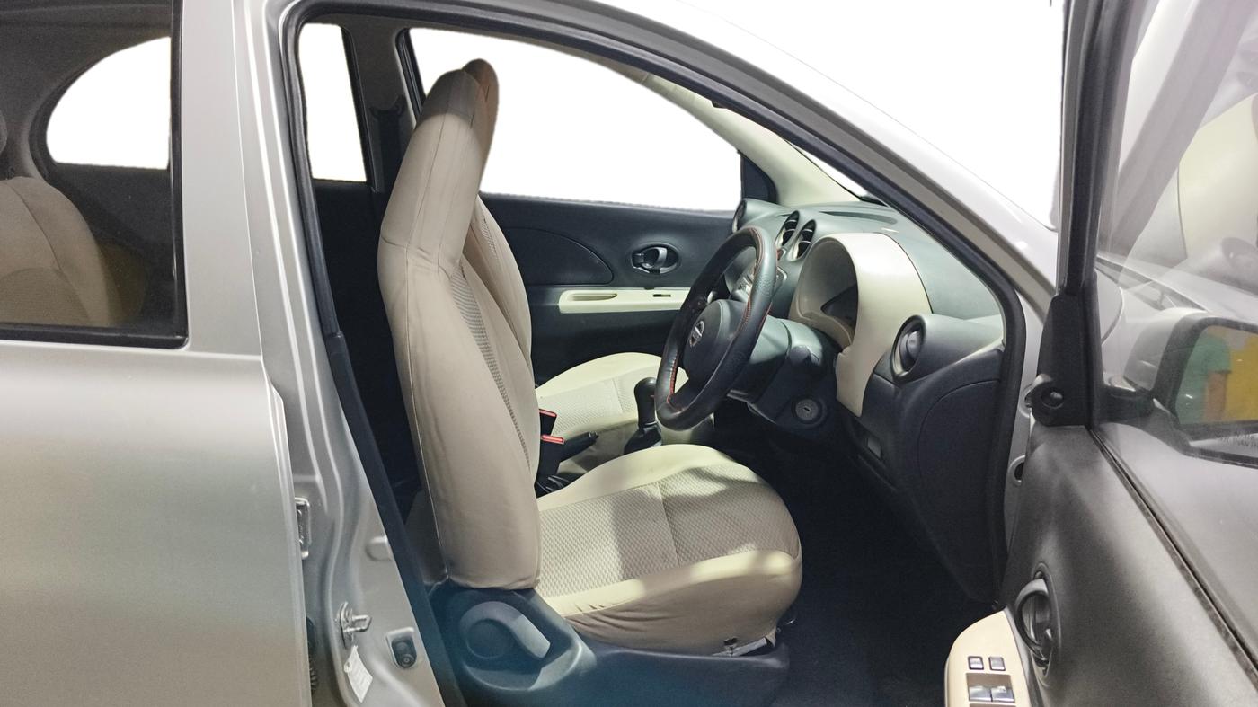 2013 Nissan Micra XV PETROL, Petrol, Manual, 50,468 km, Right Side Front Door Cabin