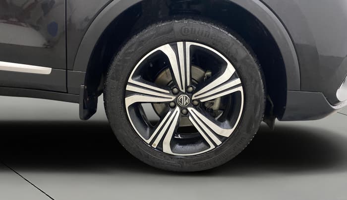2023 MG ASTOR SHARP 1.5 MT, Petrol, Manual, 21,757 km, Right Front Wheel