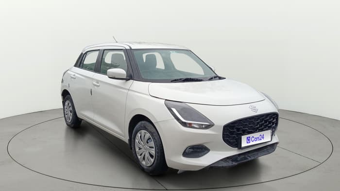 2025 Maruti Swift VXI 1.2L CNG, CNG, Manual, 38,750 km, Right Front Diagonal