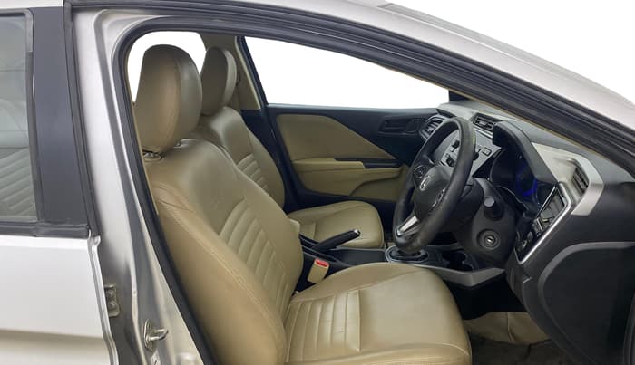 2017 Honda City 1.5L I-VTEC SV, Petrol, Manual, 78,513 km, Right Side Front Door Cabin