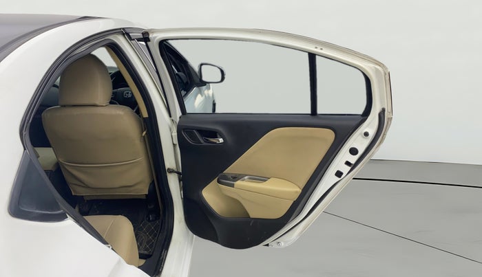 2016 Honda City 1.5L I-DTEC V, Diesel, Manual, 1,11,970 km, RHS Rear Door