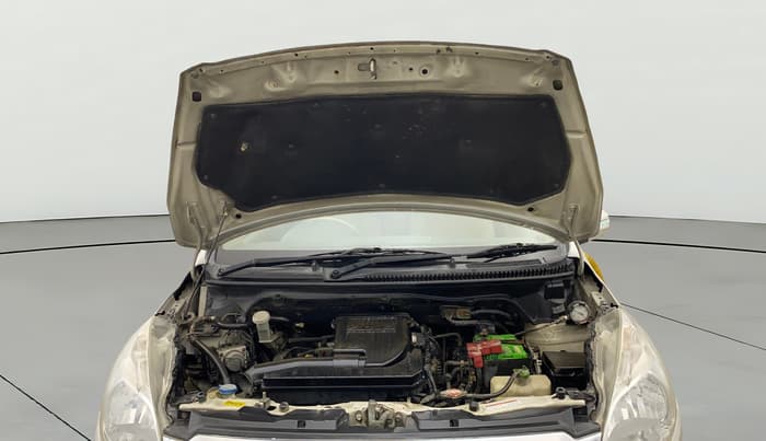 2016 Maruti Ertiga VXI CNG, CNG, Manual, 89,844 km, Open Bonet