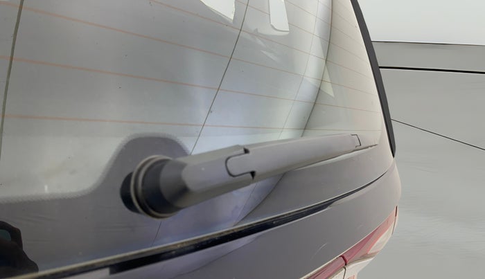 2021 Hyundai NEW I20 ASTA 1.2 AT, Petrol, Automatic, 24,758 km, Rear Wiper