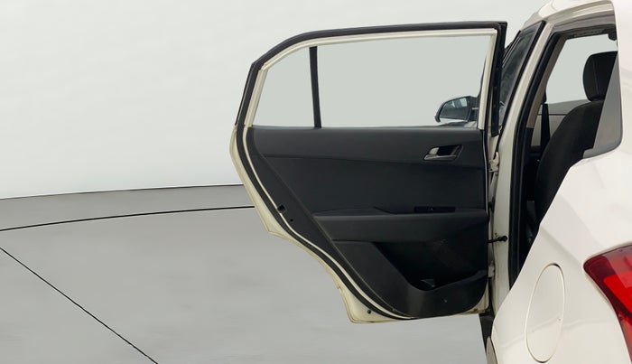 2017 Hyundai Creta SX PLUS 1.6 PETROL, CNG, Manual, 1,37,686 km, LHS Rear Door