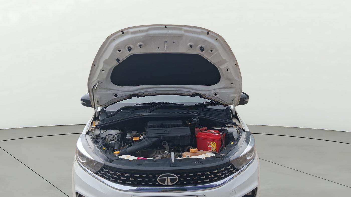 2024 Tata TIGOR XZ PLUS CNG LEATHERETTE PACK, CNG, Manual, 57,411 km, Open Bonet
