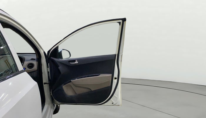 2014 Hyundai Grand i10 SPORTZ 1.2 KAPPA VTVT, Petrol, Manual, 52,075 km, RHS Front Door