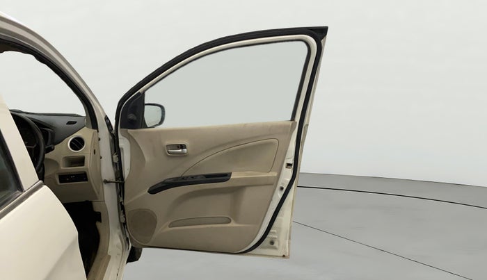 2018 Maruti Celerio VXI CNG, CNG, Manual, 97,919 km, RHS Front Door