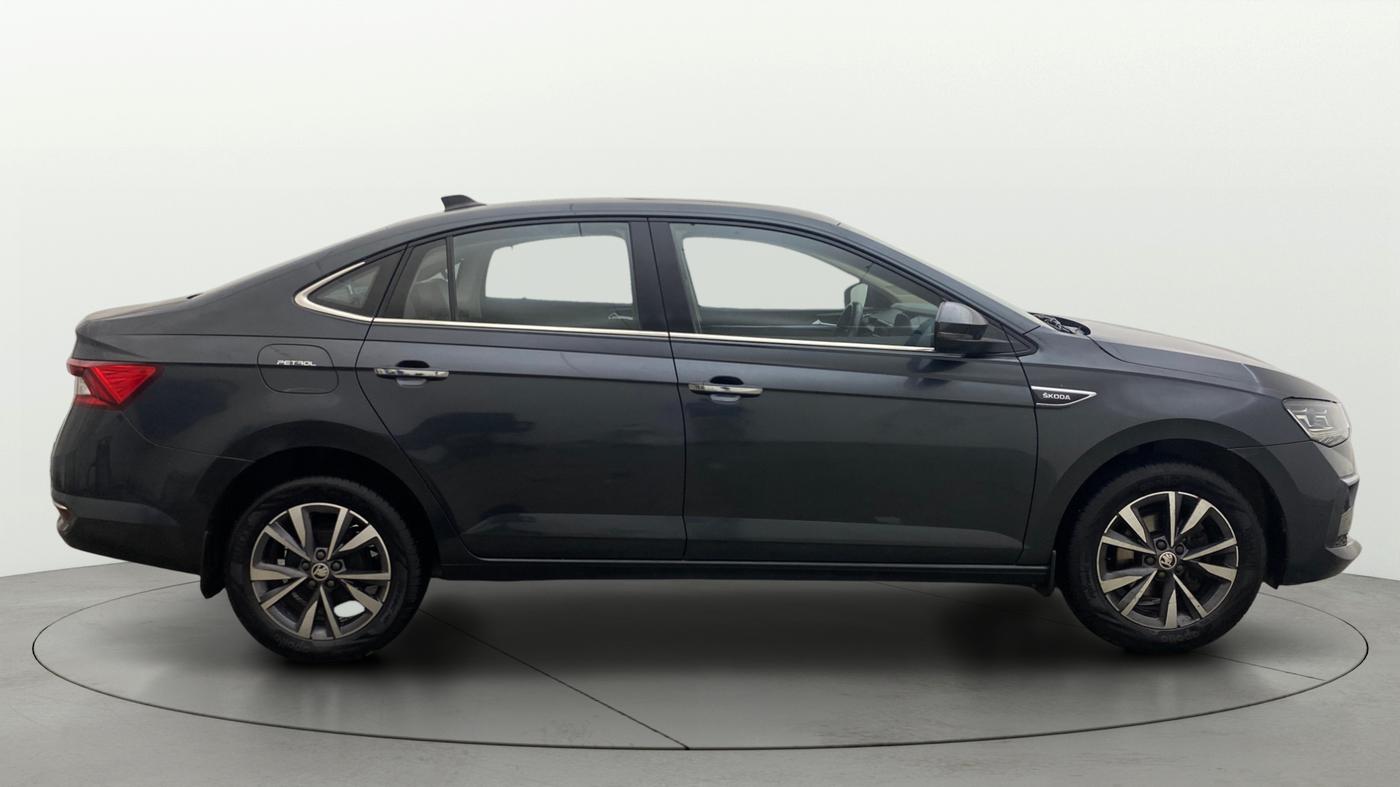2022 Skoda SLAVIA STYLE 1.0L TSI MT, Petrol, Manual, 63,339 km, Right Side View