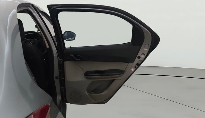2019 Tata Tiago XZ PETROL, Petrol, Manual, 53,702 km, RHS Rear Door