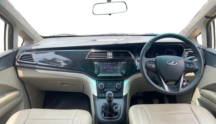 2020 Mahindra MARAZZO M6 8 STR, Diesel, Manual, 72,279 km, Dashboard