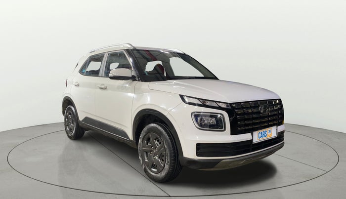 2023 Hyundai VENUE SX 1.2 PETROL, Petrol, Manual, 24,199 km, Right Front Diagonal