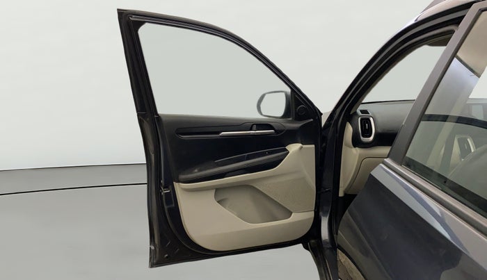 2020 KIA SONET HTX 1.5, Diesel, Manual, 84,739 km, LHS Front Door