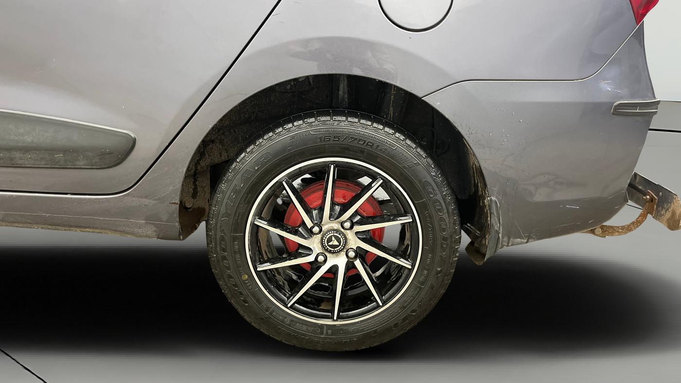 2019 Hyundai Xcent S 1.2, Petrol, Manual, 73,588 km, Left Rear Wheel