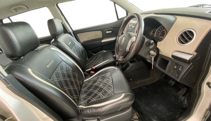 2015 Maruti Wagon R 1.0 VXI, Petrol, Manual, 59,553 km, Right Side Front Door Cabin