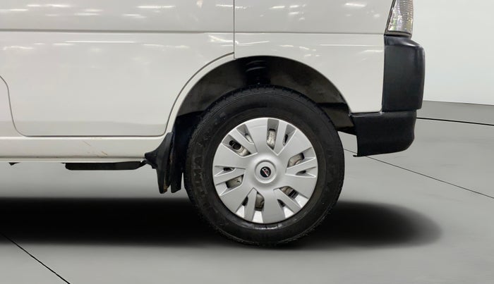 2022 Maruti Eeco 5 STR AC CNG (O), CNG, Manual, 70,838 km, Right Front Wheel