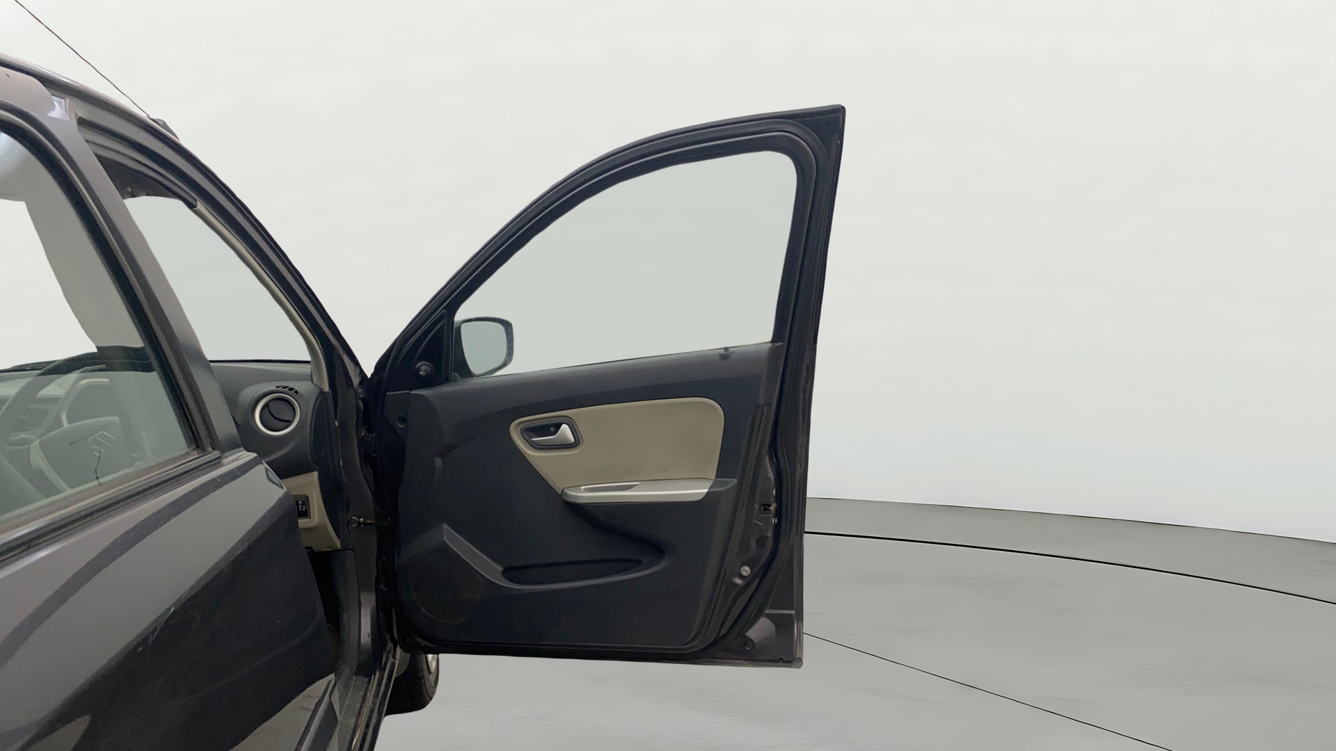 camera-RHS-Front-Door